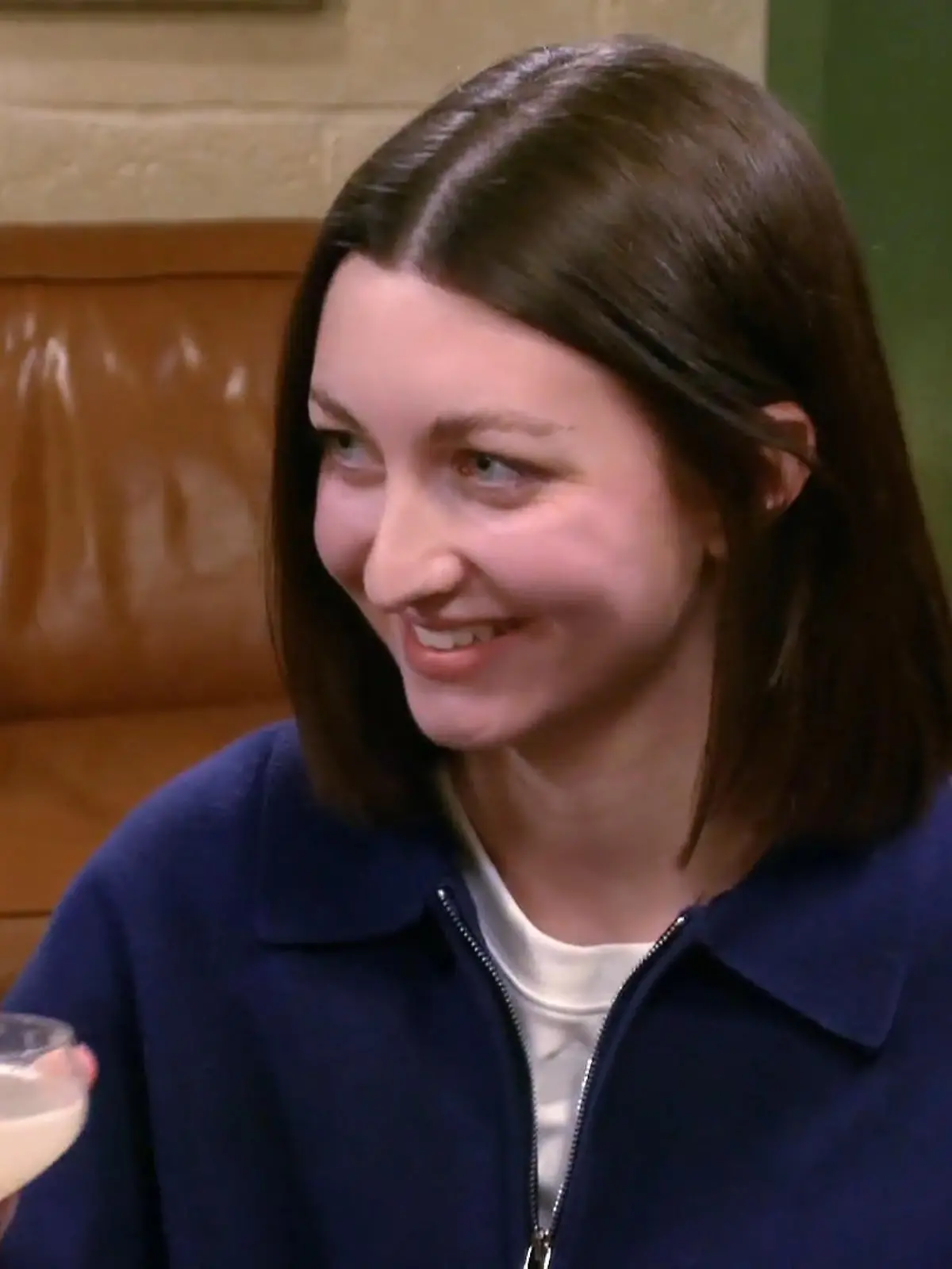 Bild zu: "Kim weiß genau, was er will – aber passt Alina mit ihrer ruhigen Art dazu?"