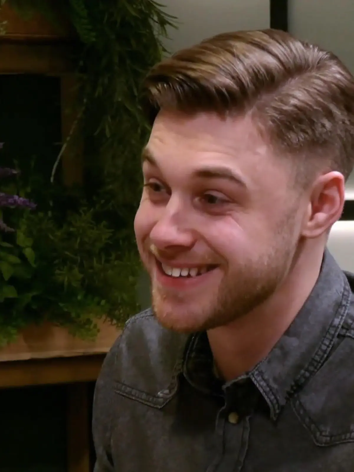 Bild zu: "Kim geht direkt aufs Wesentliche"