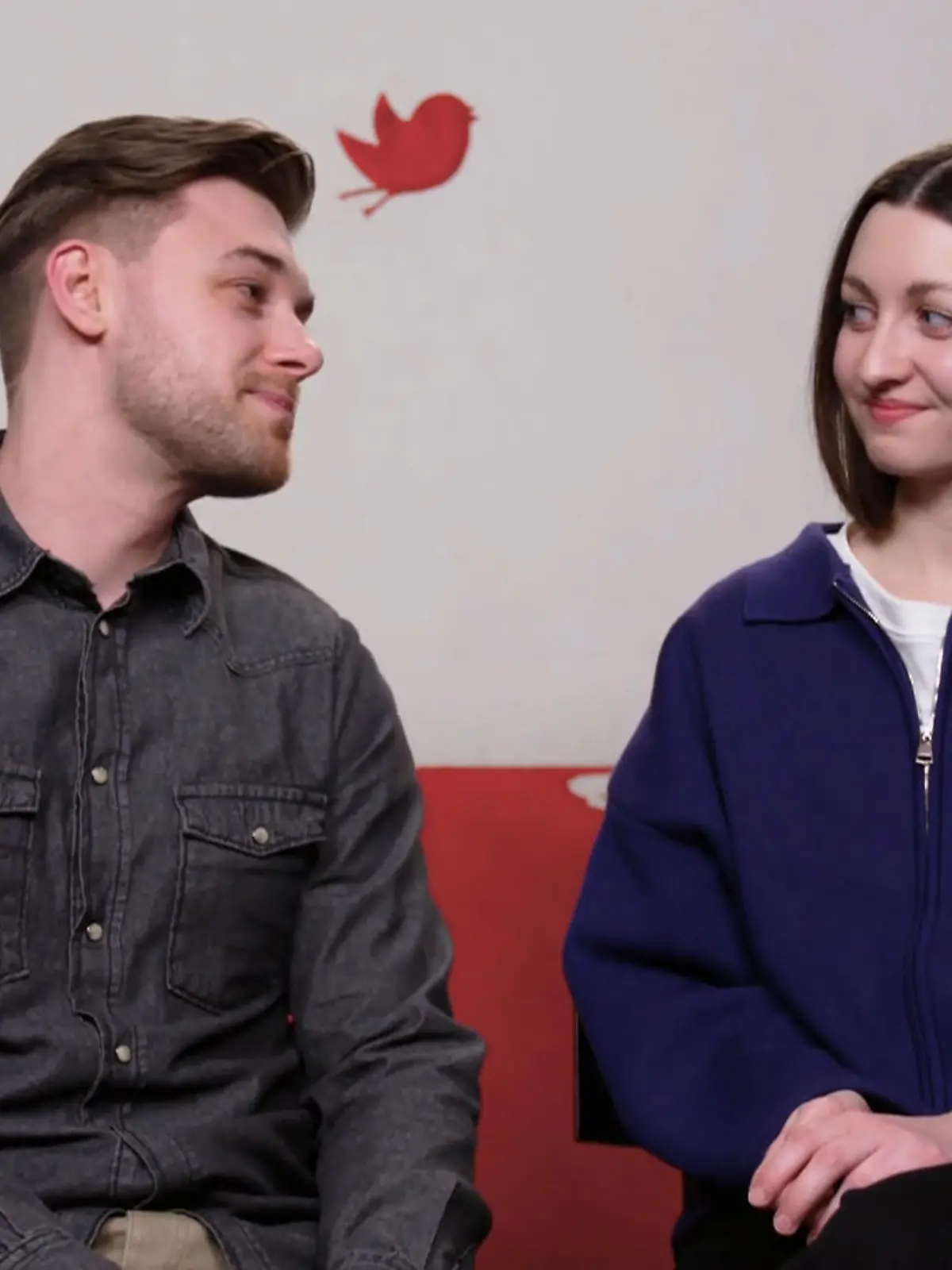 Bild zu: "Geht es für Kim und Alina weiter?"