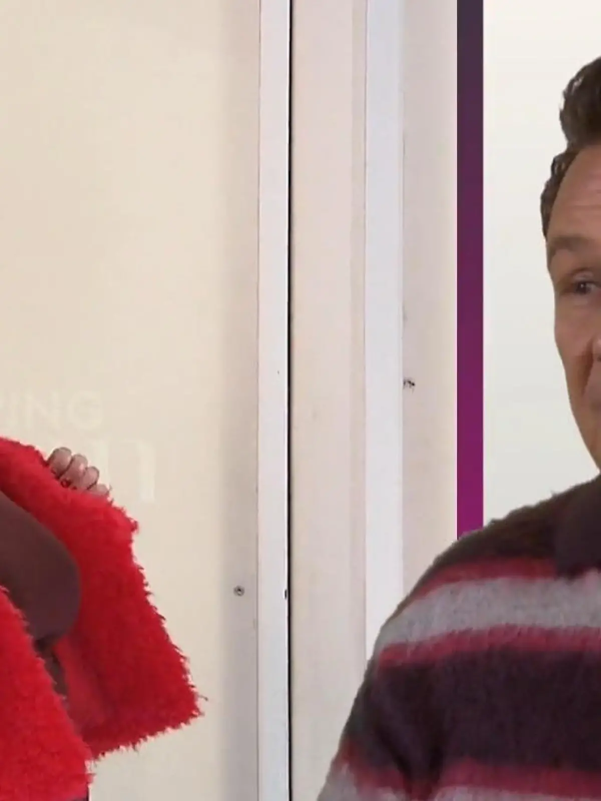 Bild zu: "Mit Statement-Schmuck auf den Catwalk – Amy zeigt ihren Look"