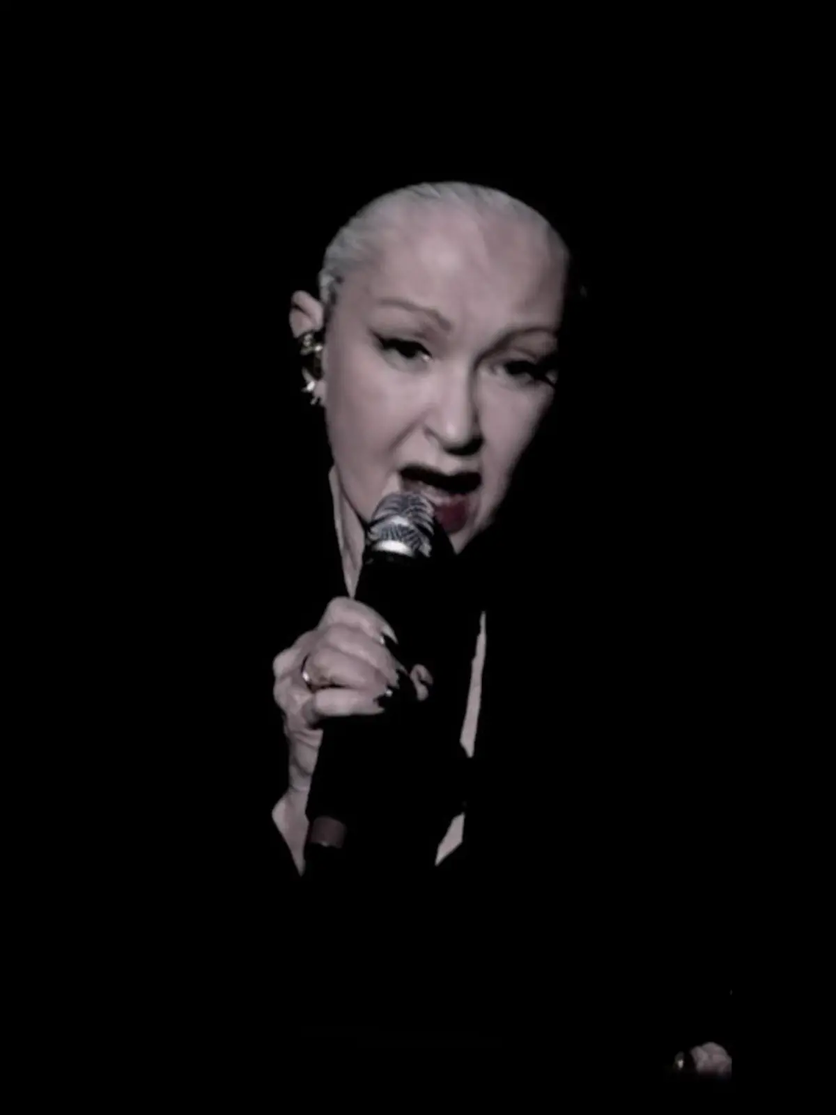 Bild zu: "Bei Konzert! Superstar legt sich mit Fan an – „Bitch, dann kriegst du es mit mir zu tun!""