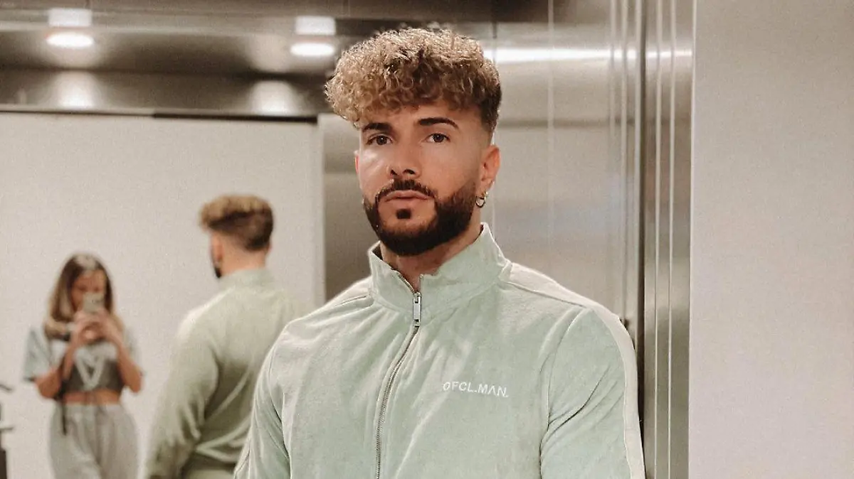 Julian Evangelos wagt ein haariges Umstyling.