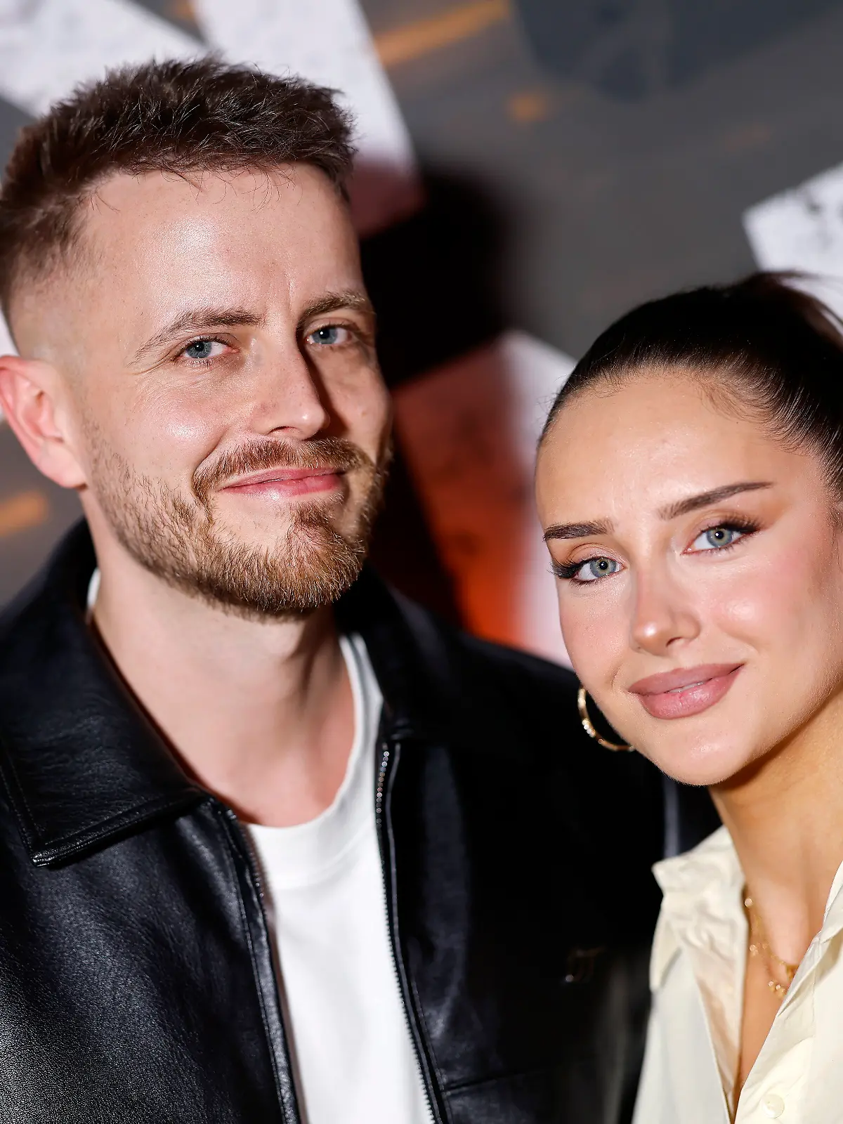 Die Influencer Julian Claßen und seine Freundin Palina haben wunderschöne News