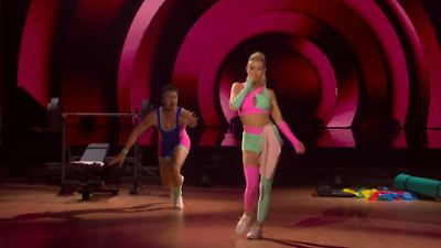 Bild von Anna-Carina Woitschack kann beim Charleston punkten