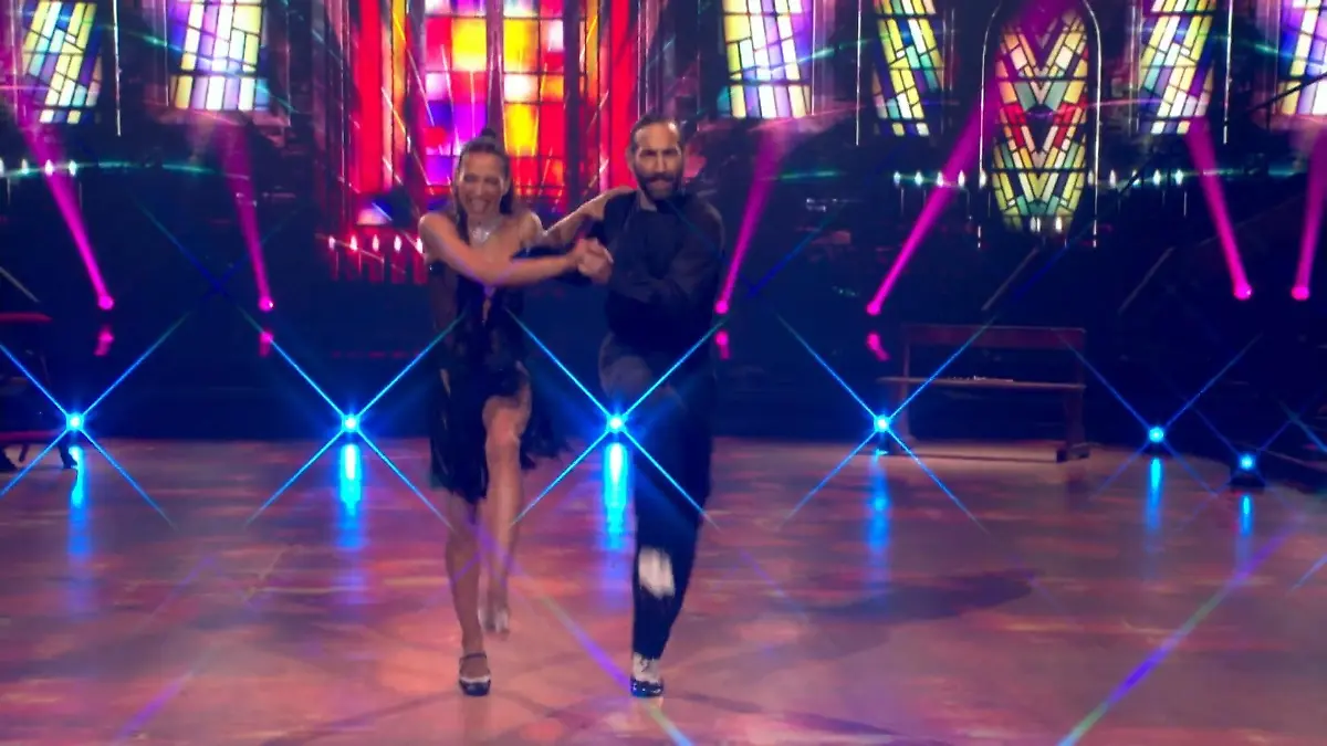 Nadja kann die Jury mit ihrem Jive begeistern Energie pur bei „Let’s Dance“
