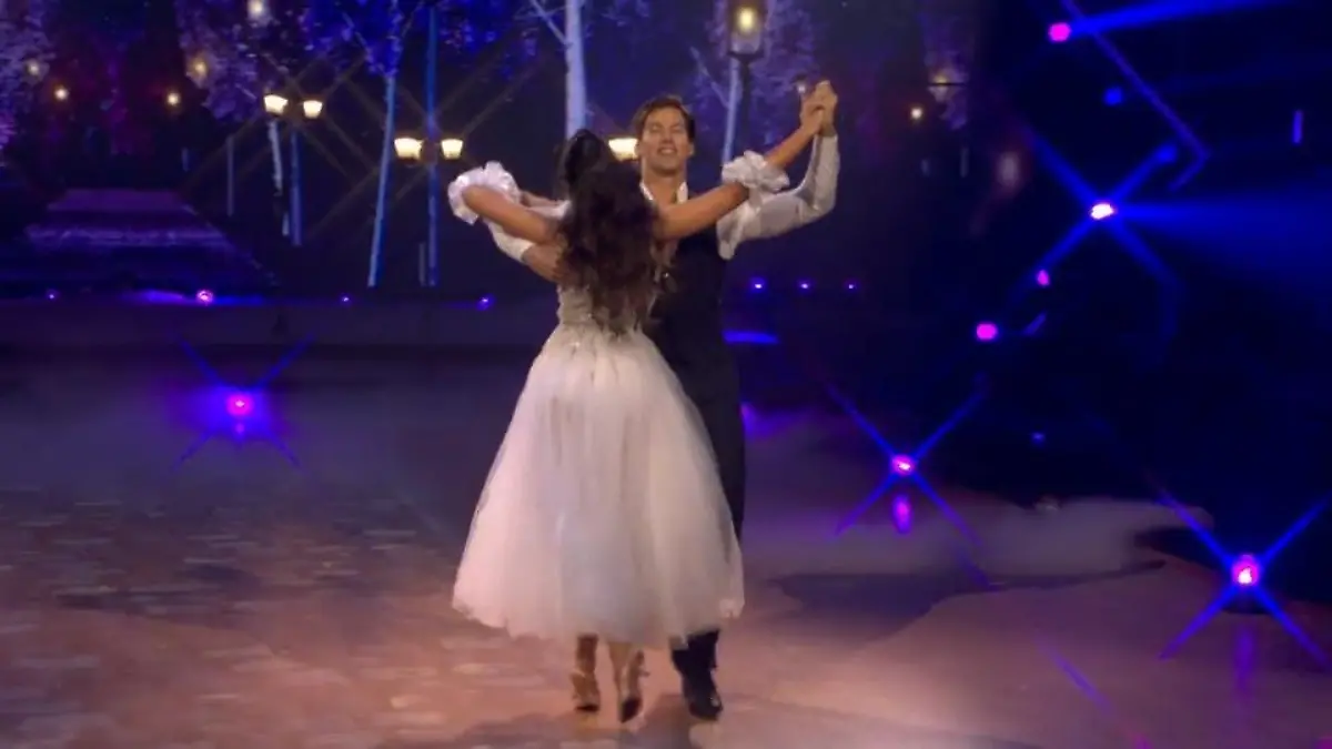 Joel Mattli und Malika Dzumaev schweben übers Tanzparkett Let's Dance 2026: Gefühle pur beim Slowfox