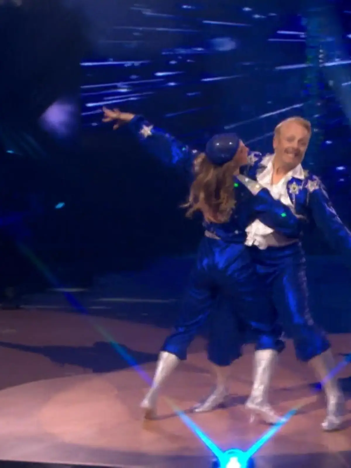 Bild zu: "Ross Antony und Mariia Maksina reißen mit ABBA-Jive alle mit"