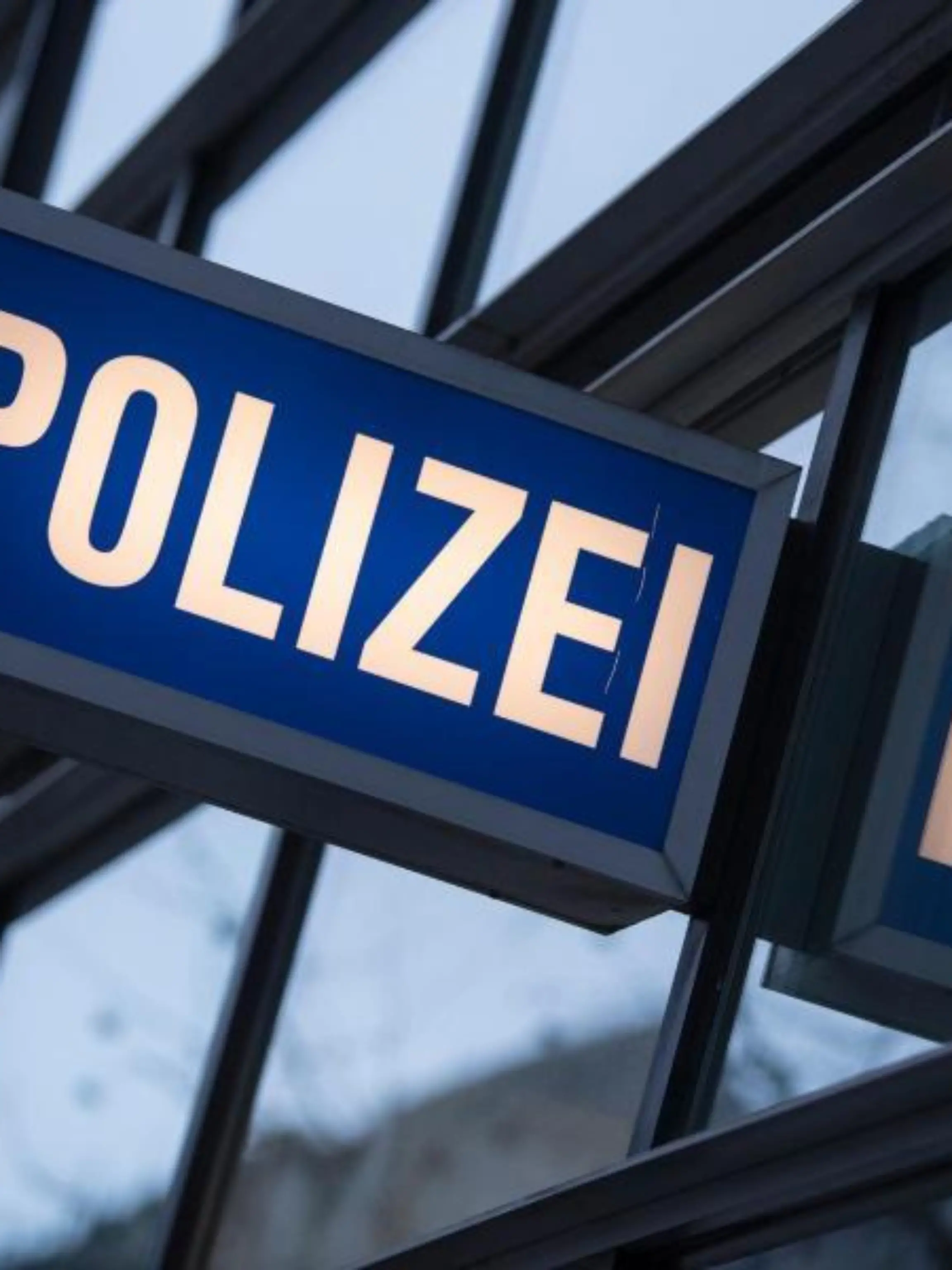 Schriftzug "Polizei"