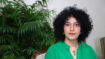 Narges Mohammadi: Inhaftierte Nobelpreisträgerin kollabiert mit Herzproblemen
