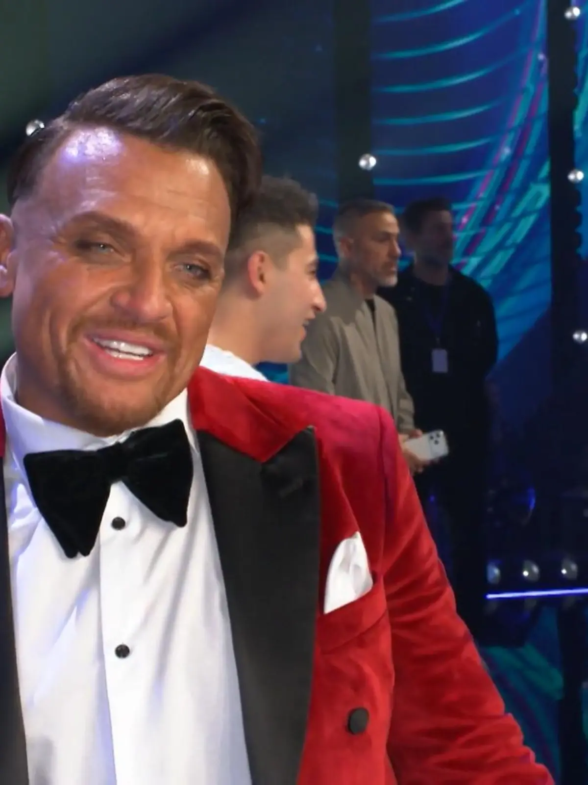 Bild zu: "Menowin Fröhlich schafft die Sensation! Warum jetzt alles anders ist als vor 16 Jahren"