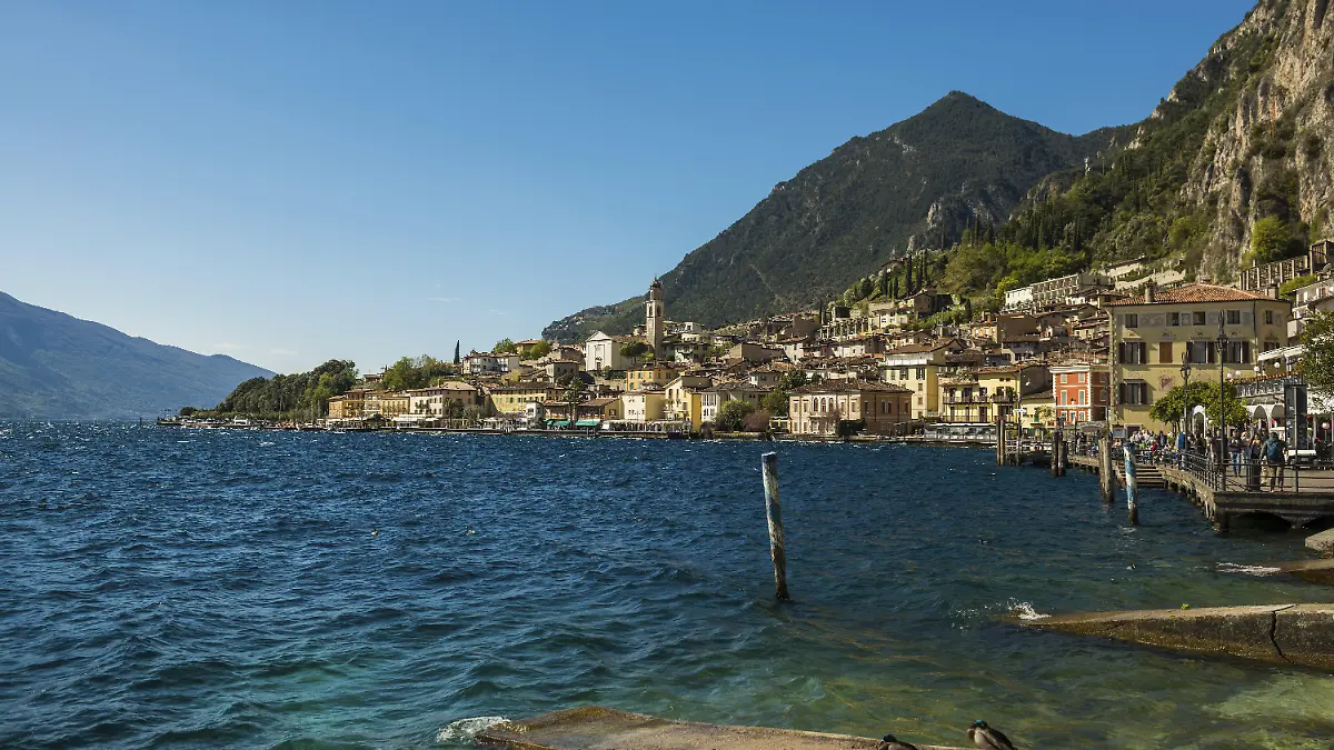 Postkartenkulisse am Lago di Garda – und ein Naturwunder, das man von außen nicht sieht.