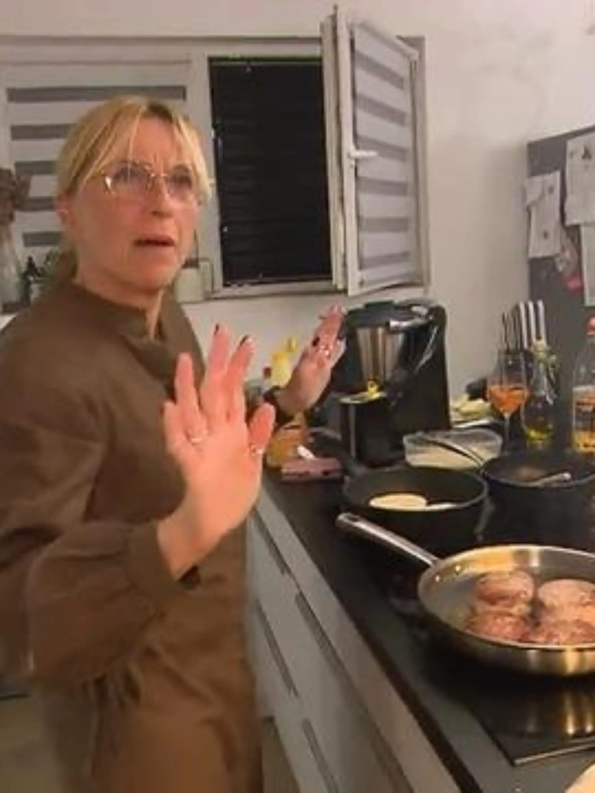 Bild zu: "Ganz schön gewagt! Chorizo-Wurst und Rinderfilet für eine Vegetarier-Runde"