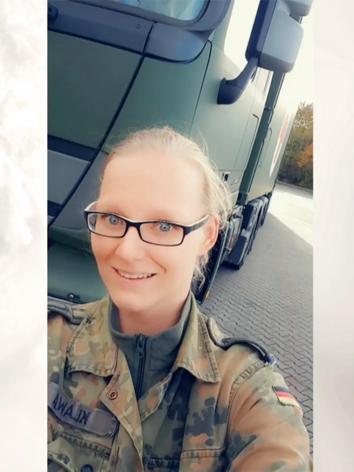 Bild zu: "Jule tauscht Lkw gegen Brautkleid"