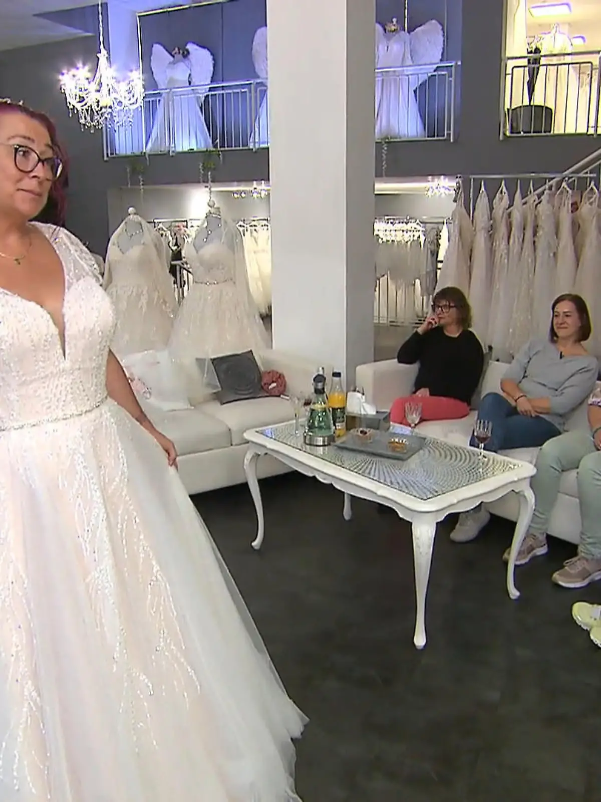 Bild zu: "Bringt dieses Kleid den Brautmoment?"