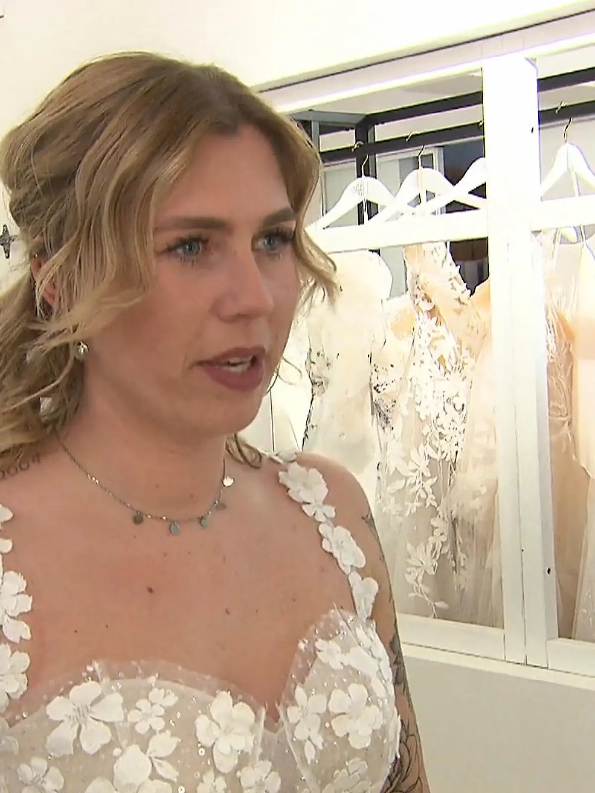 Bild zu: "Findet Claudia Charlines Traumkleid?"