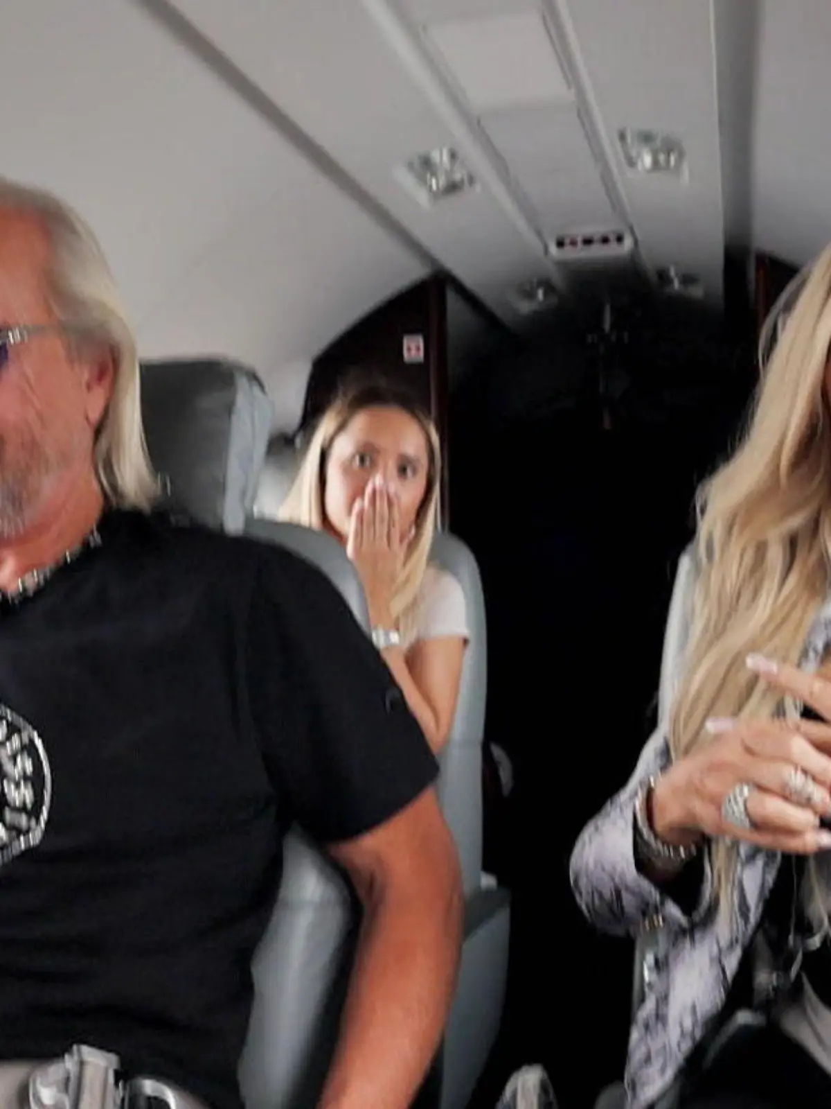 Bild zu: "Panik im Privatjet! Geissens erleben Horrorflug – wegen heftiger Turbulenzen"