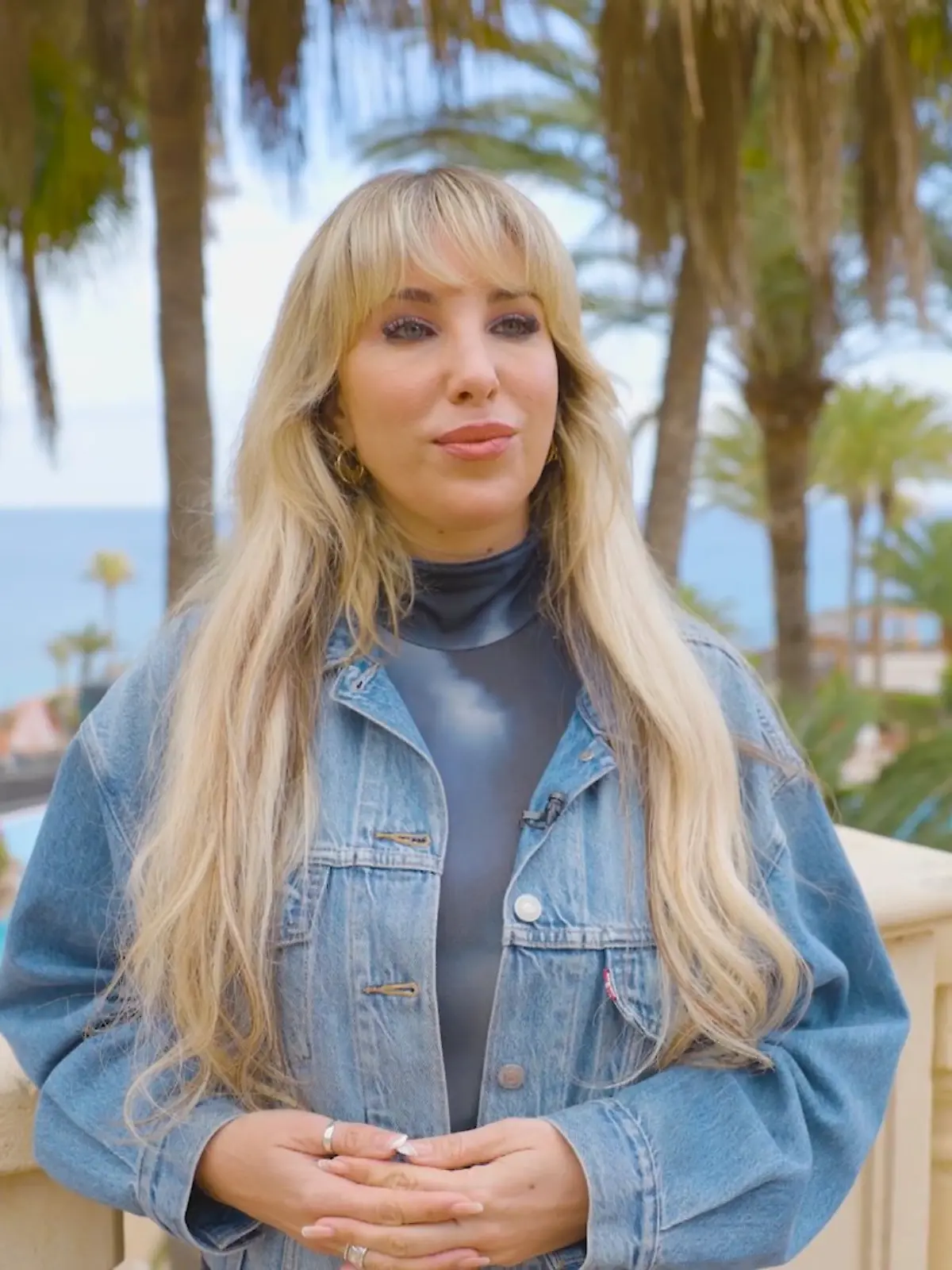 RTL.de sprach mit Annemarie Eilfeld auf Fuerteventura. Dort hat sie mit Kollegen mehr als 20.000 Euro für weitere Schulen gesammelt. 