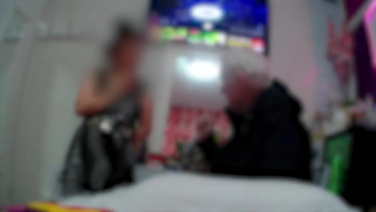 Illegale Bordelle aufgedeckt – in Massage-Salons! Bei RTL-Recherche