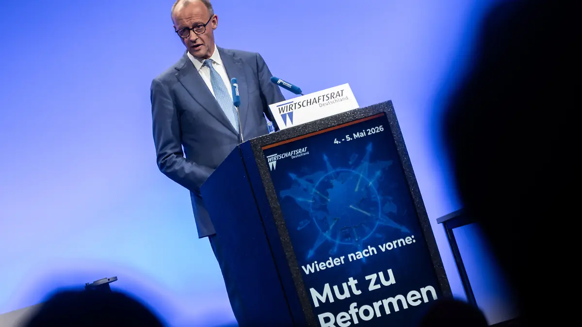 Bundeskanzler Friedrich Merz (CDU) spricht beim Wirtschaftstag des CDU-Wirtschaftsrates.