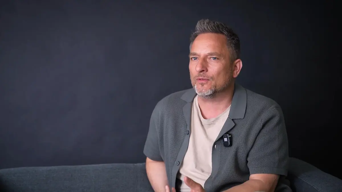 Lars Pape fühlt mit seiner Rolle mit Liebes-Aus bei GZSZ