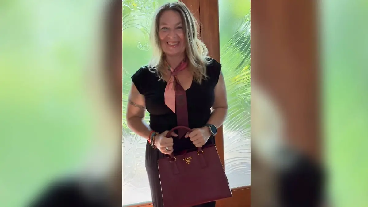 Manuela Reimann begeistert Fans mit diesem Look. 