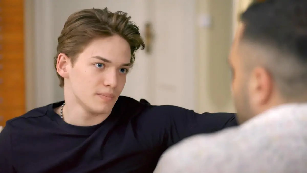 Julius bittet Easy um einen heiklen Gefallen „Unter uns“-Folge vom 15.05.26 auf RTL+
