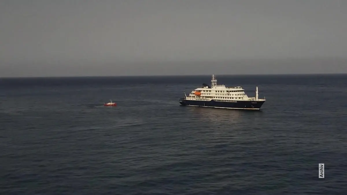 Hantavirus-Kontaktperson kommt nach Düsseldorf Tote auf Kreuzfahrtschiff