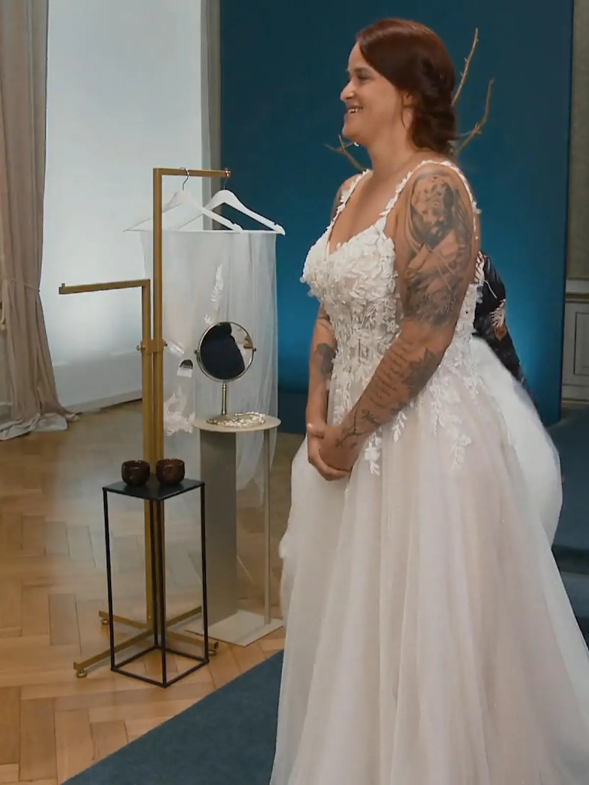 Bild zu: "Kann Kleid eins Sonja direkt abholen?"