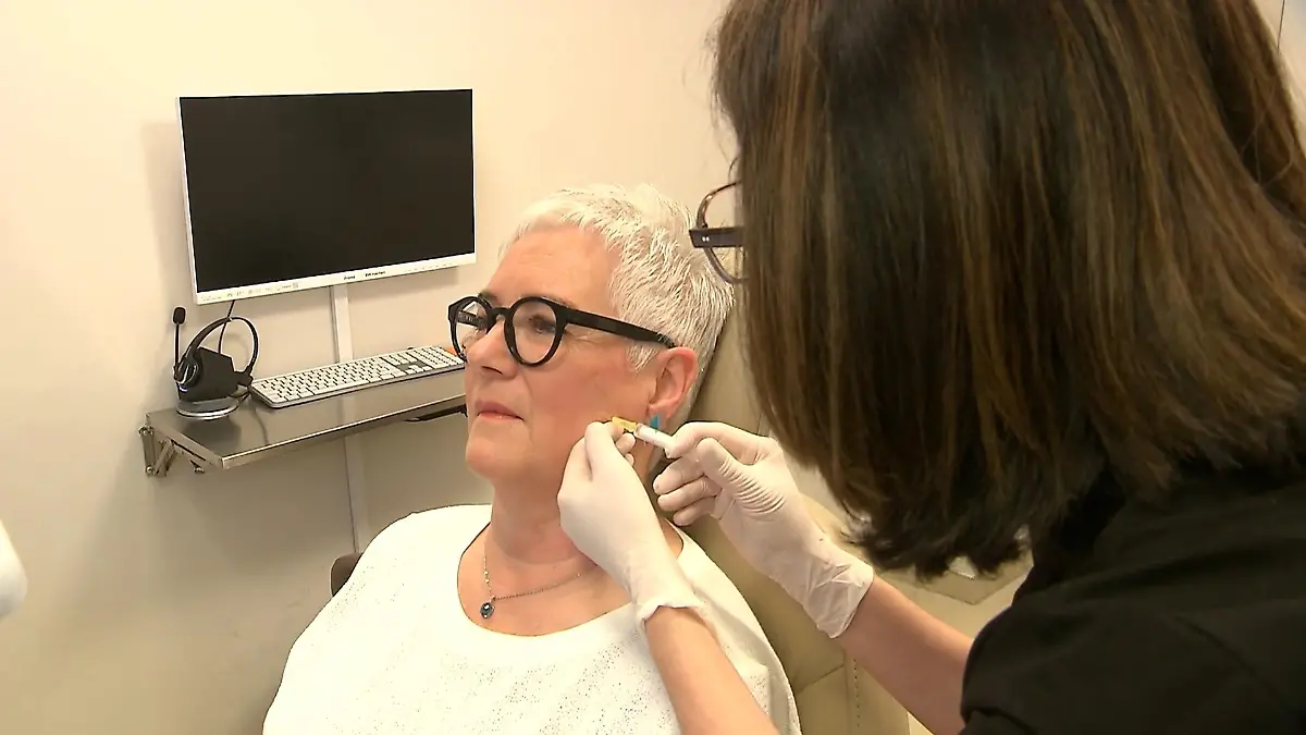 Birgit will ihr Zähneknirschen endlich stoppen – mit einer Botox-Behandlung Endlich schmerzfrei dank eines Nervengifts?