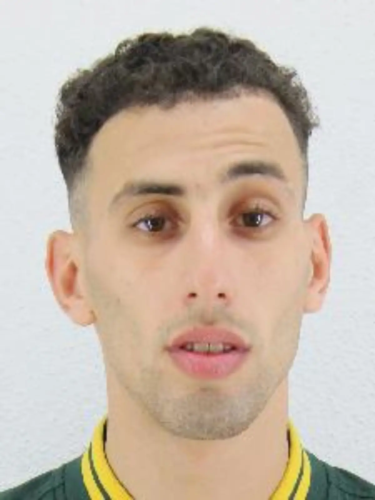 Mit diesem Foto sucht die Polizei nach dem 26-Jährigen