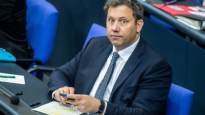 Lars Klingbeil: Bund fehlen 10,1 Milliarden Euro Steuern wegen Iran-Krieg