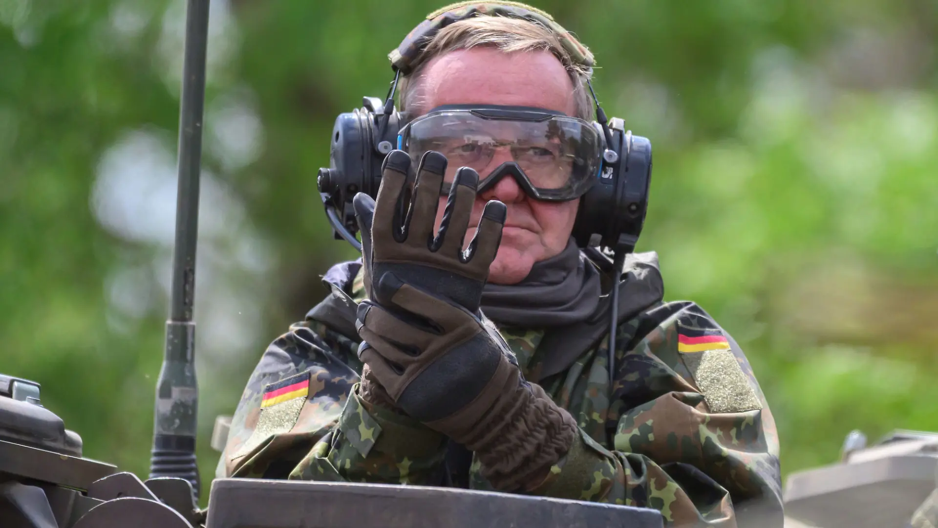 Boris Pistorius besucht Bundeswehr in Munster