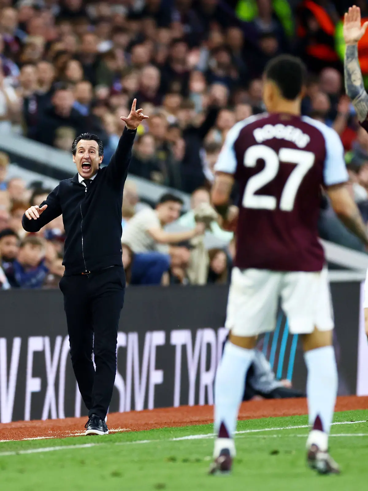 Aston Villa Manager Unai Emery. Aston Villa v Nottingham Forest, UEFA Europa League, Semi Final, Second Leg, Football, Villa Park, Birmingham, UK - 07 May 2026Birmingham Villa Park United Kingdom EDITORIAL USE ONLY No use with unauthorised audio, video, data, fixture lists, club/league logos or live services. Online in-match use limited to 120 images, no video emulation. No use in betting, games or single club/league/player publications. PUBLICATIONxINxGERxSUIxAUTxHUNxGRExMLTxCYPxROUxBULxUAExKSAxCHNxDENxINDxITAxPORxESPxSWExTURxMEXxCOLxVENxPERxECUxBRAxARGxCHIxURUxPARxPANxONLY Copyright: xJamesxMarsh/Shutterstockx 16861510bu