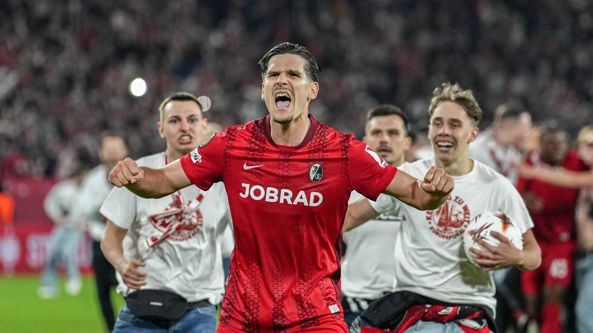 Bild von Aufholjagd und Platzsturm! SC Freiburg erstmals im Europa-League-Finale
