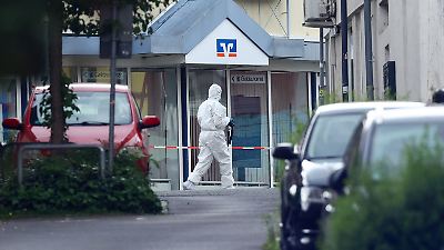 Geiselnahme in Sinzig? Polizei befreit alle Opfer unverletzt aus der Volksbank