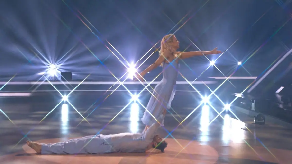 Jan Kittmann überzeugt beim „Magic Moment” Bei „Let’s Dance” ist der Knoten geplatzt