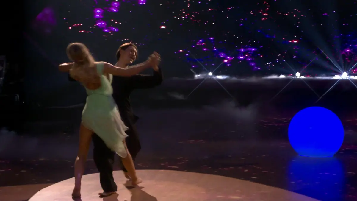 Emotionaler Freestyle: Anna-Carina und Evgeny tanzen für ihren frisch genesenen Vater Für ihren Papa