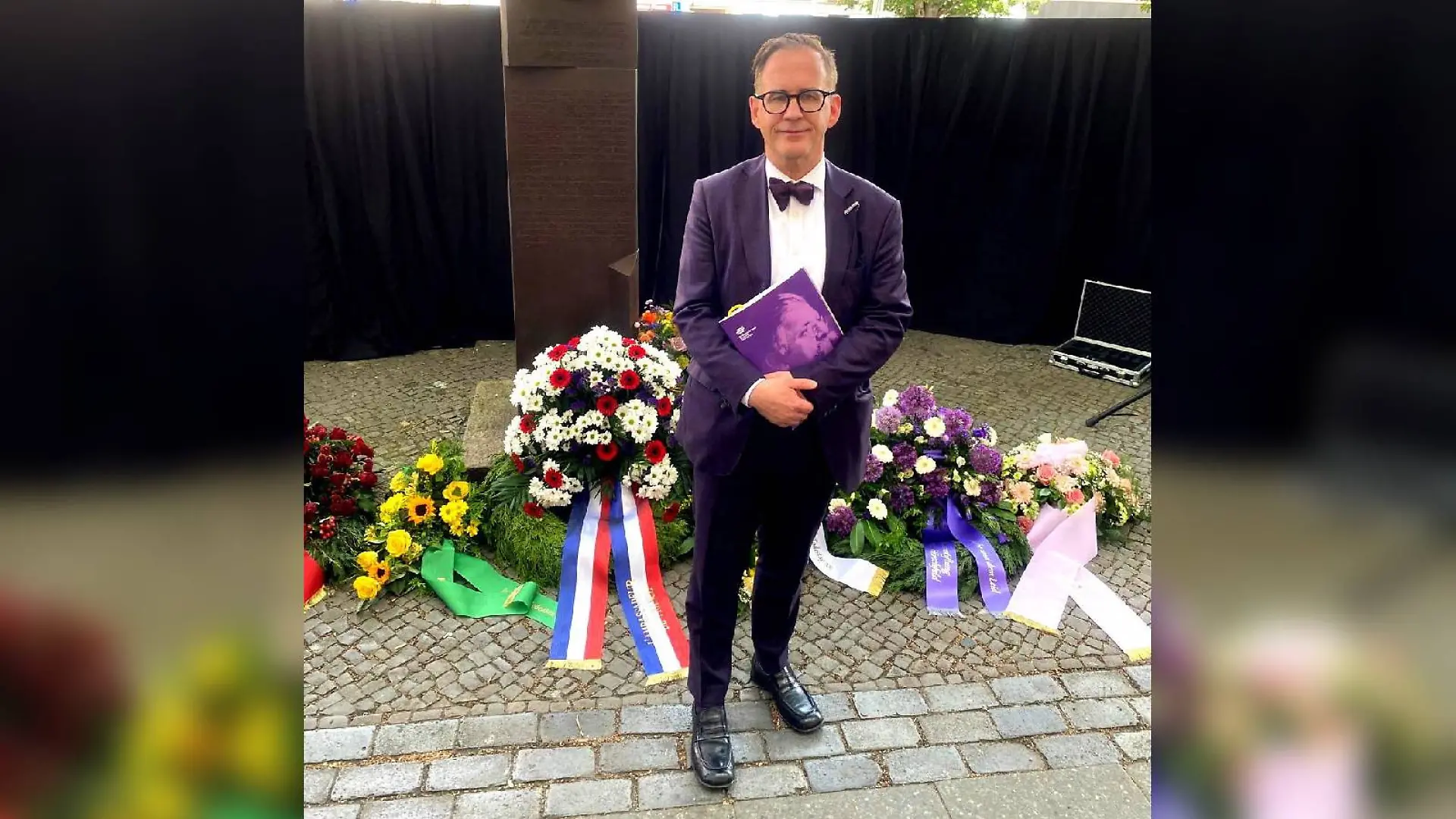 Helmut Metzner und sein Partner wurden Opfer einer schwulenfeindlichen Attacke.