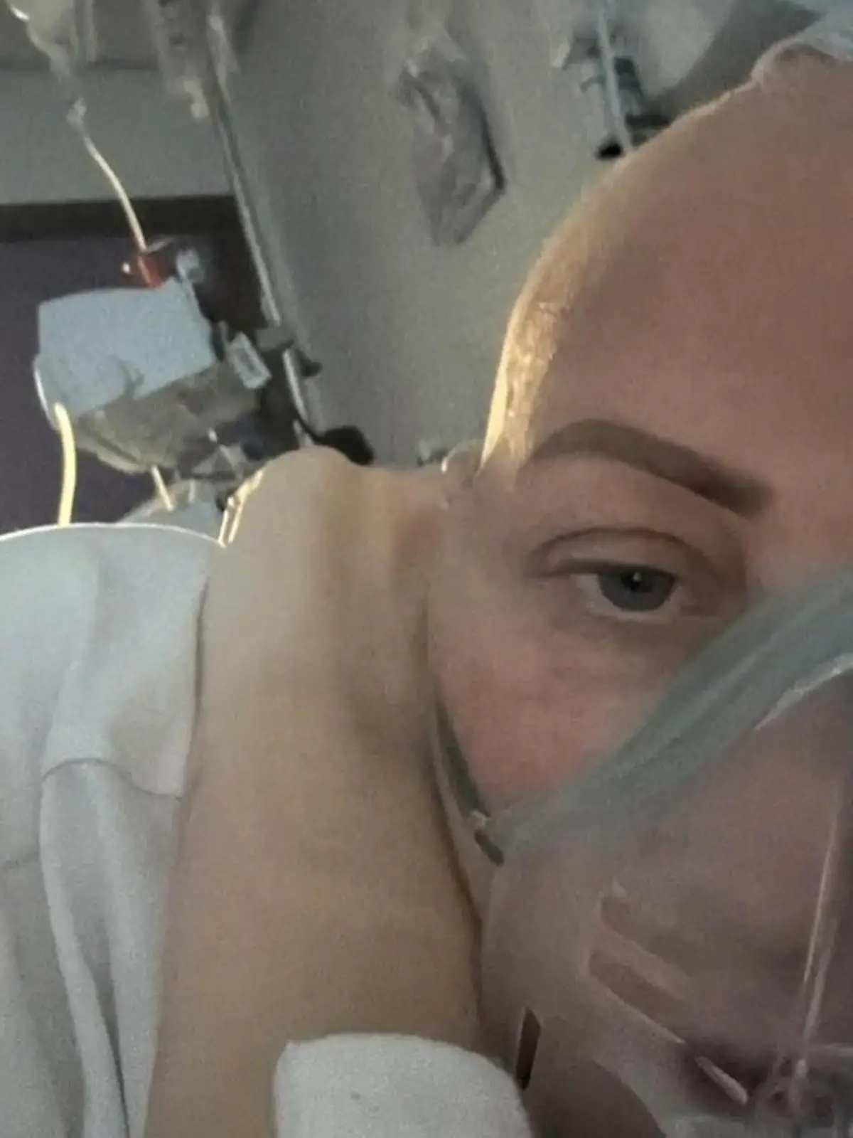Bild zu: "Abschied unter Tränen! Influencerin verkündet ihren eigenen Tod"