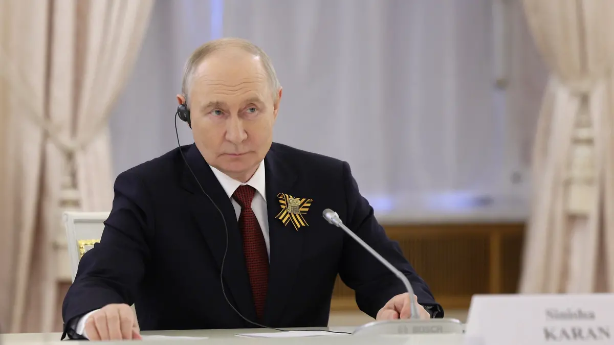 May 9, 2026, Moscow, Moscow Oblast, Russia: Russian President Vladimir Putin, listens to Republika Srpska Sinisa Karan, during a bilateral meeting following the Victory Day parade at the Grand Kremlin Palace, May 9, 2026 in Moscow, Russia. The annual event marked the 81st anniversary of the victory over Nazi Germany in World War Two. (Credit Image: Â© Kremlin Pool/Russian Government/Planet Pix via ZUMA Press Wire