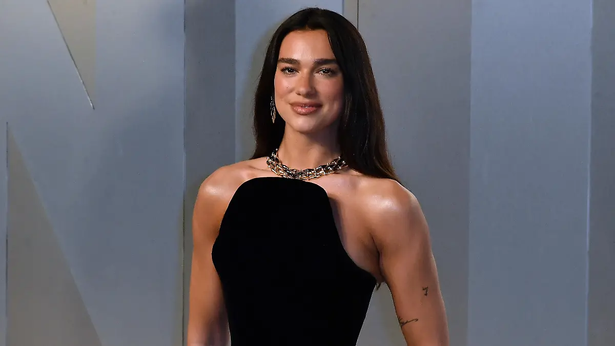 Dua Lipa attends the 2026 Vanity Fair Oscar Party at Los Angeles County Museum of Art on March 15, 2026 in Los Angeles, California. Photo: C Flanigan/imageSPACE/Sipa USA