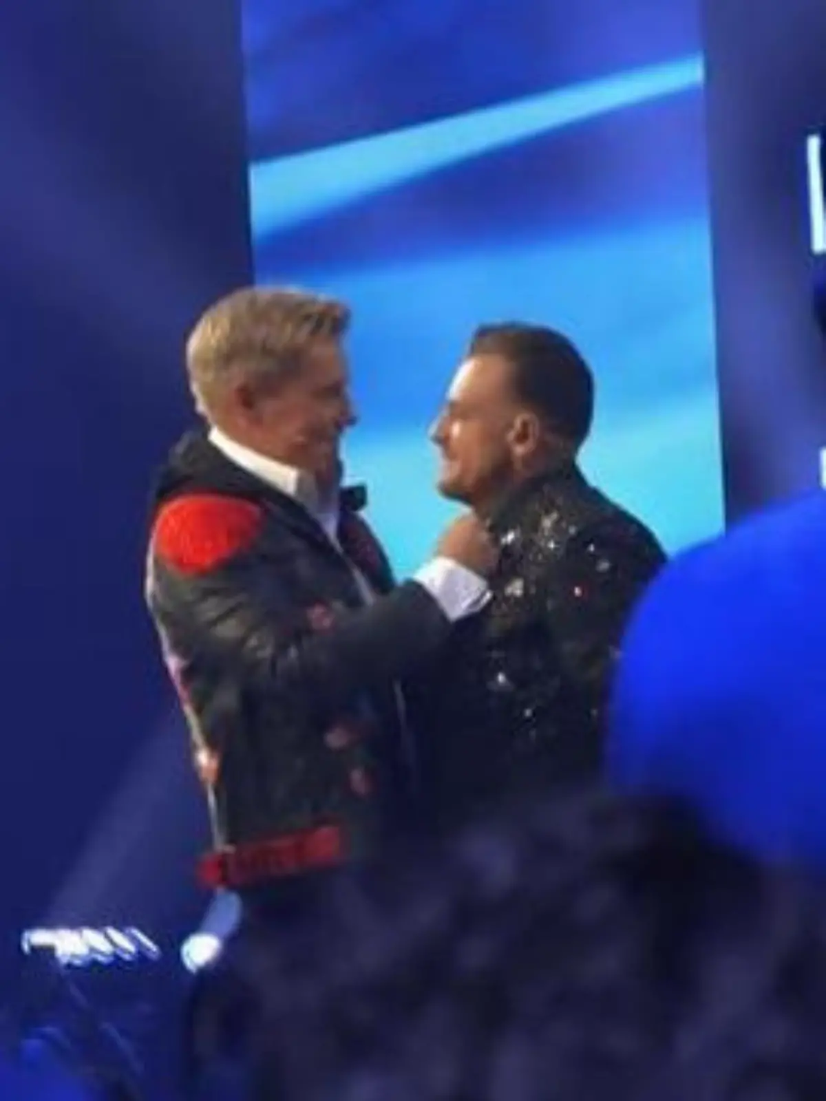 Bild zu: "Menowin Fröhlich gewinnt DSDS 2026 – DAVOR warnt ihn Dieter Bohlen jetzt"