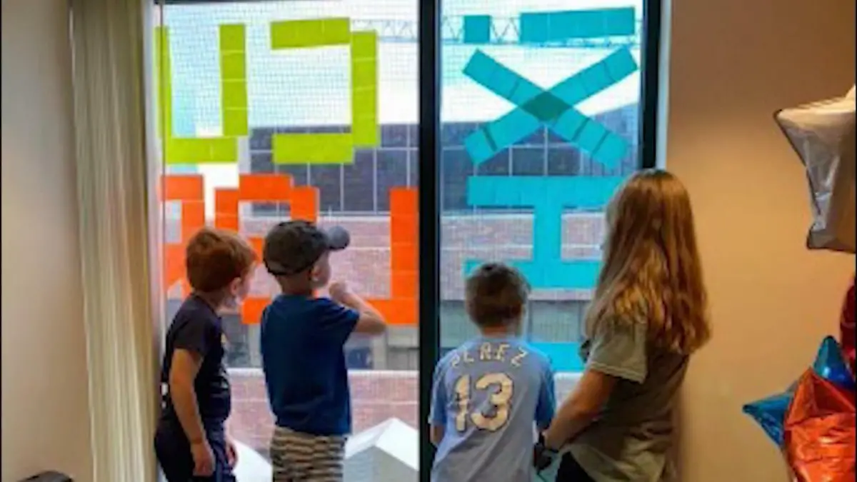 Post-it-Bilder bringen Krebspatient Hoffnung Rührende Geste mit Post-its