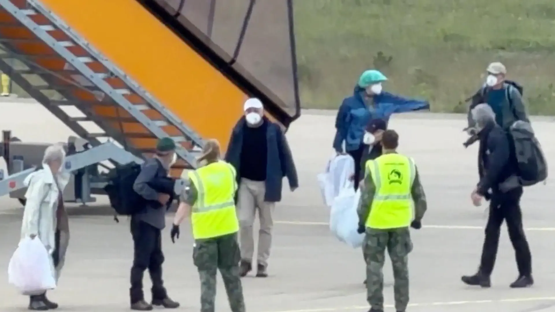 Bild von Deutsche „Hondius"-Passagiere nach Frankfurt gebracht