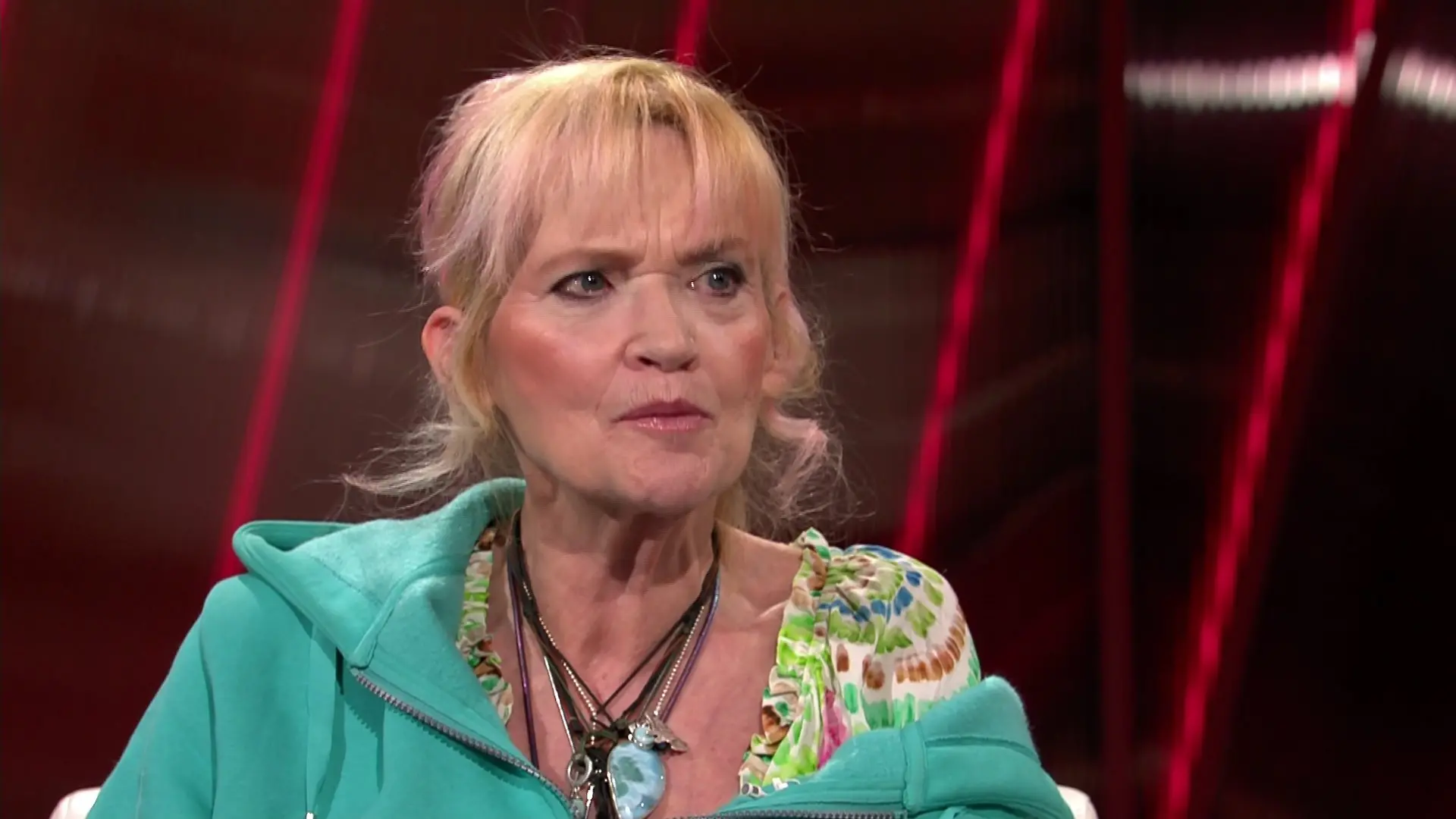 Gaby Köster hat ihren Humor und ihren Lebensmut nicht verloren. Dafür wird die Comedienne von vielen bewundert.