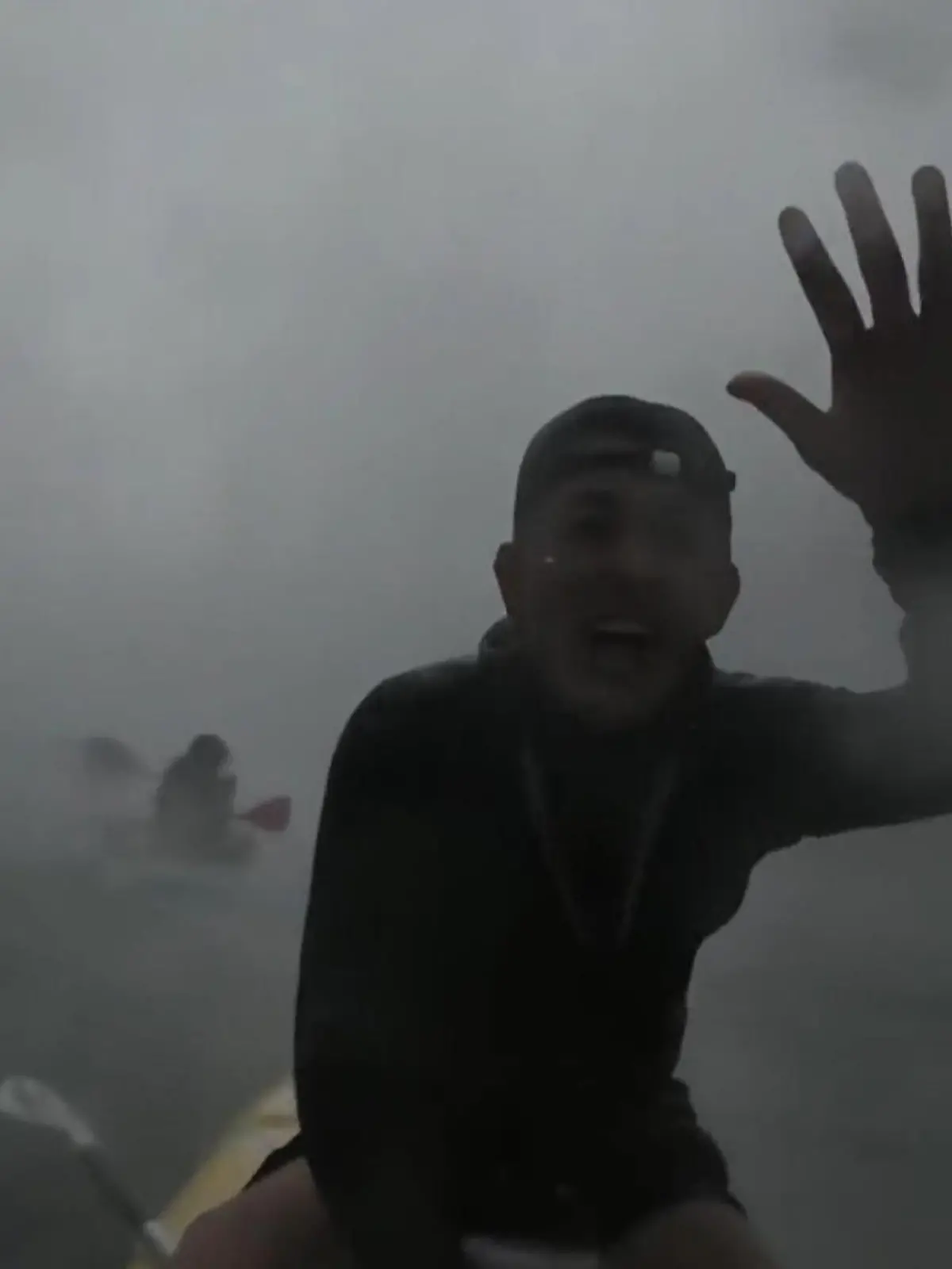 Bild zu: "Sturm trennt Sicherheitsleine! Touri-Gruppe von Guide weggerissen"