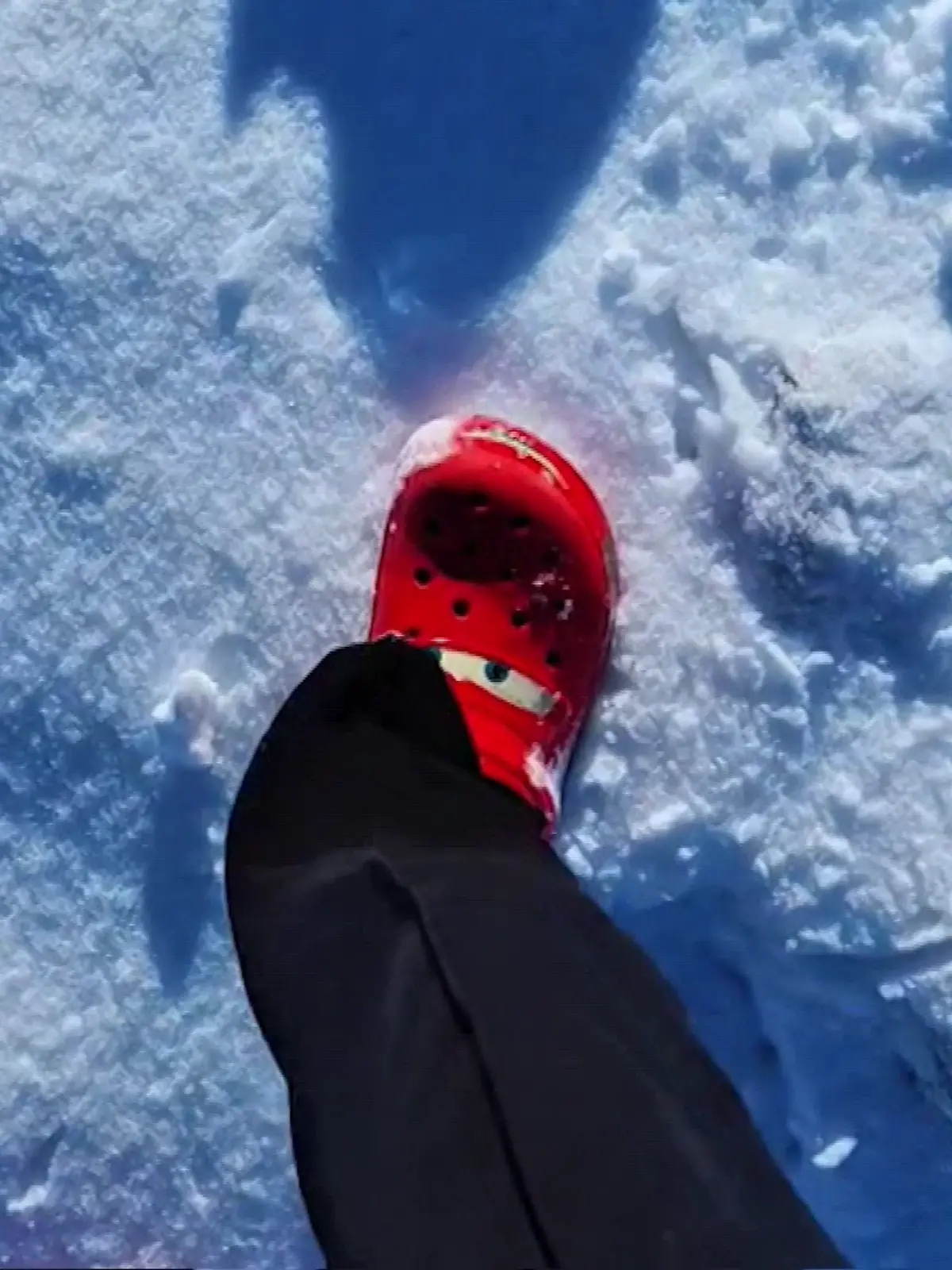 Immer mehr junge Wanderer klettern in unpassender Kleidung und mit mangelnder Erfahrung ins Hochgebirge.