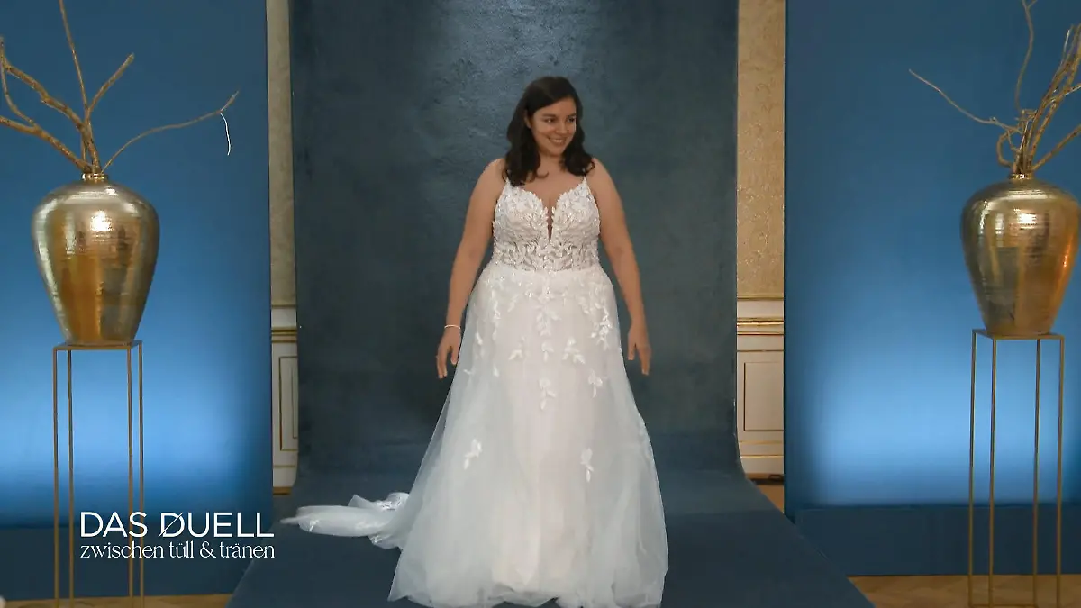 Kleid zwei wird romantischer Mehr Tüll für Johanna