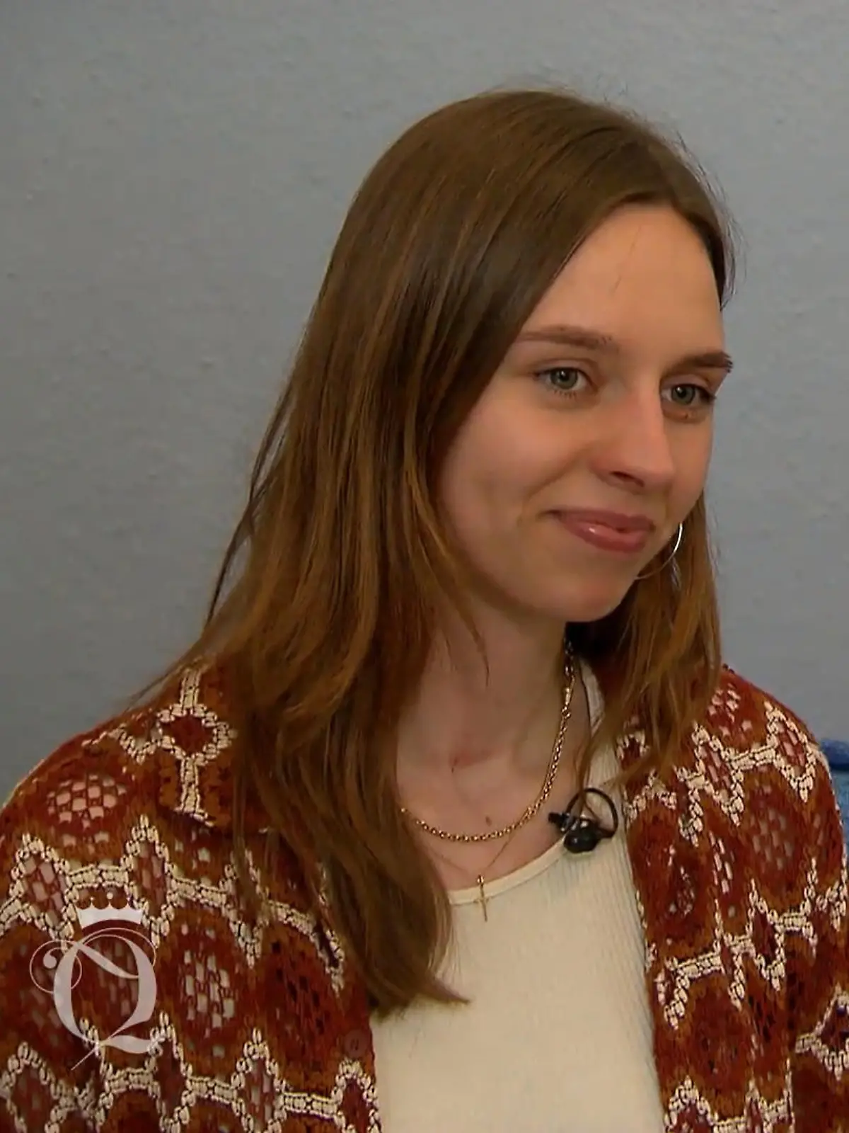 Shopping Queen: Zwei skeptisch dreinblickende Frauen
