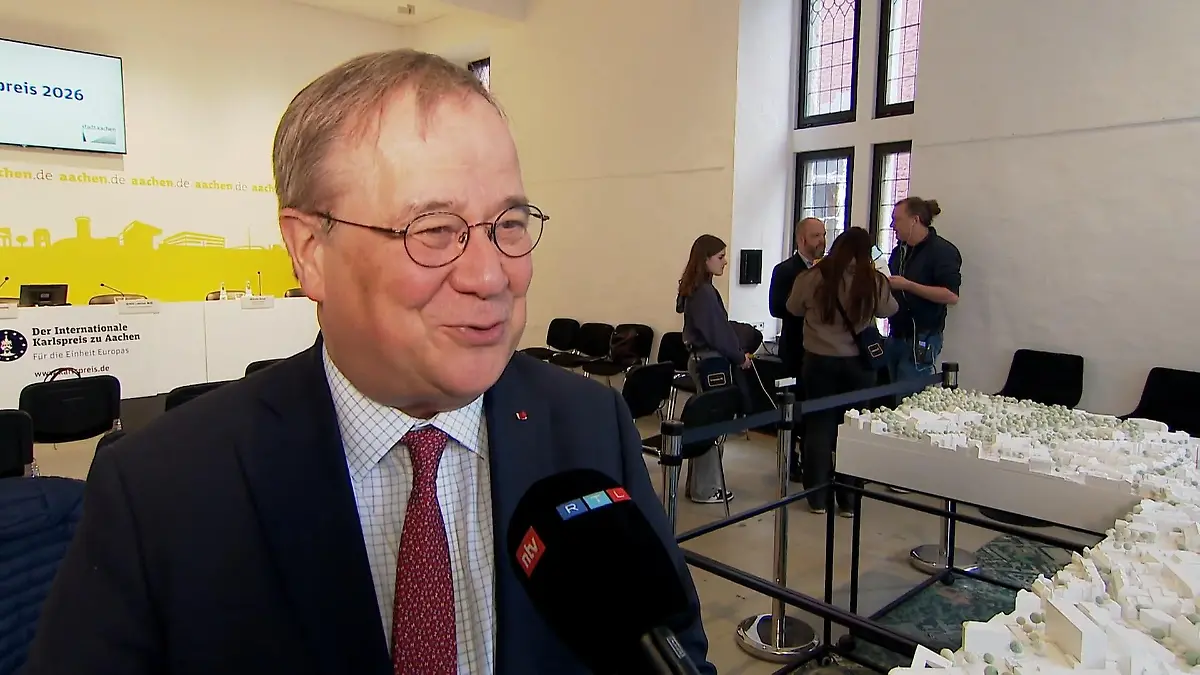 Armin Laschet kritisiert Regierungszoff CDU-Politiker im Interview